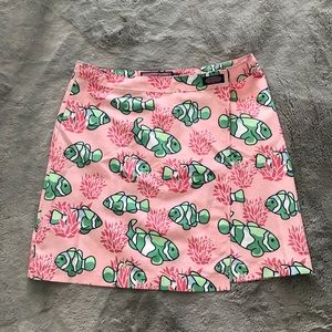 SOLD- Vineyard Vines Resort Fish Wrap Skirt XS